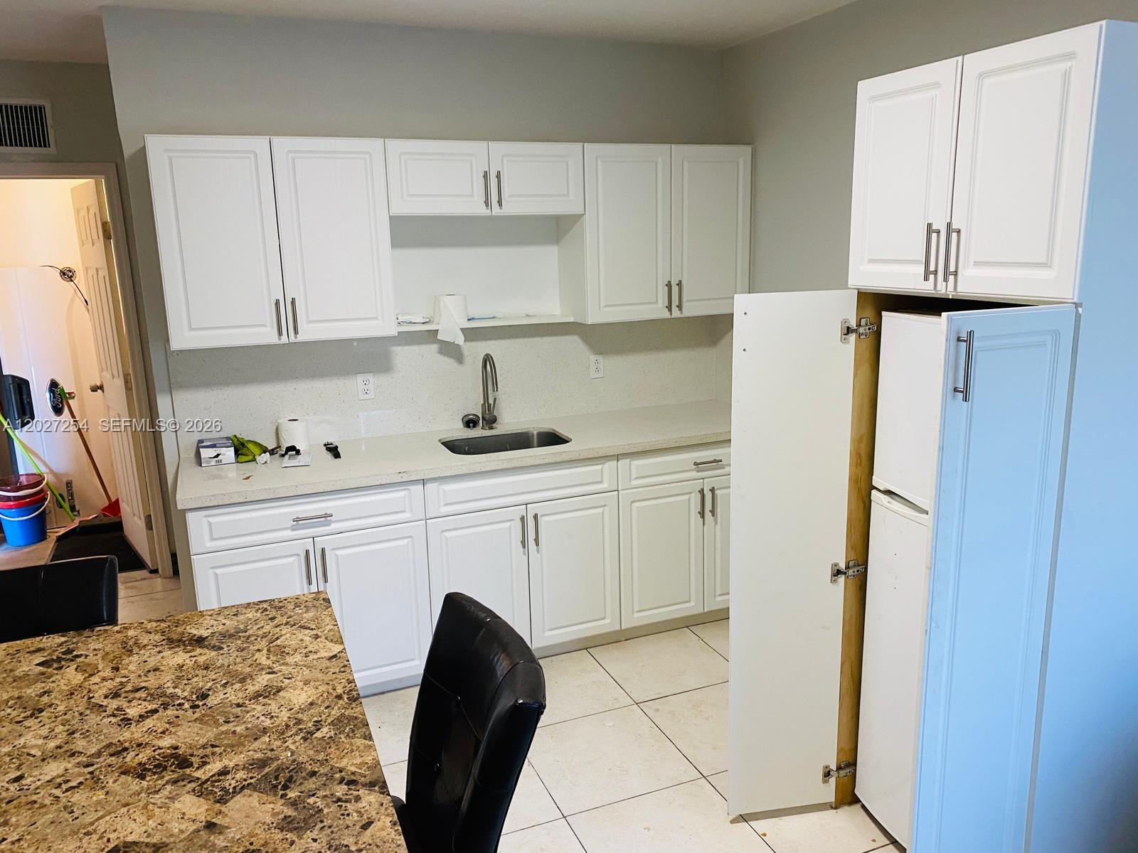 A12027254 Property Photo 17