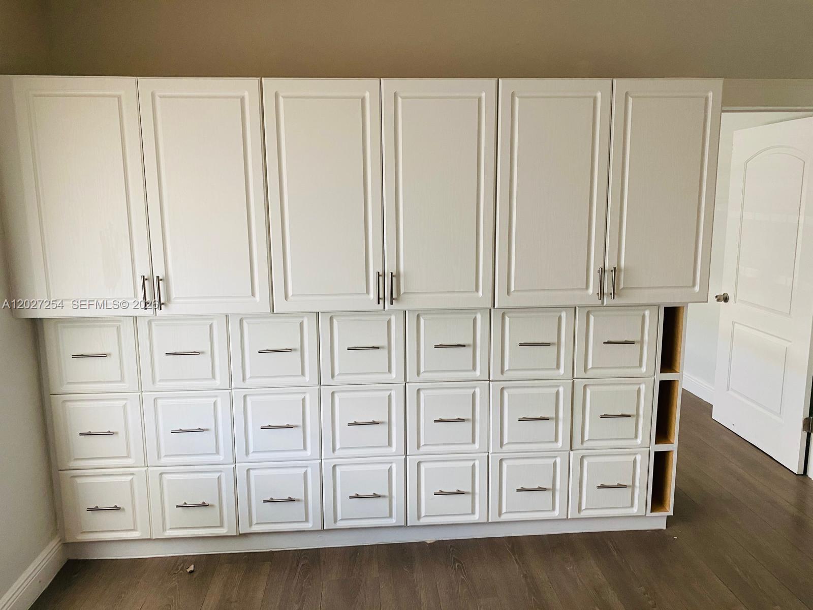 A12027254 Property Photo 21