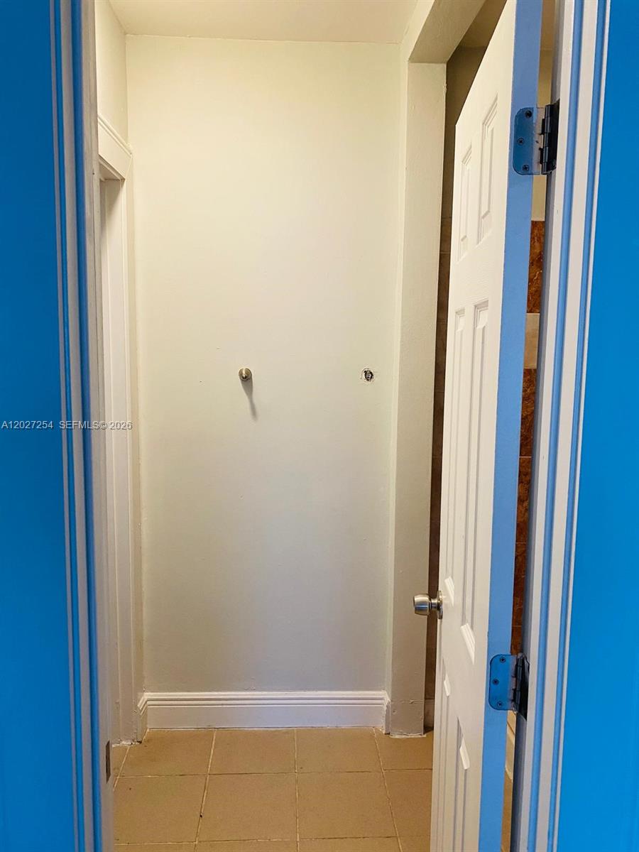 A12027254 Property Photo 23