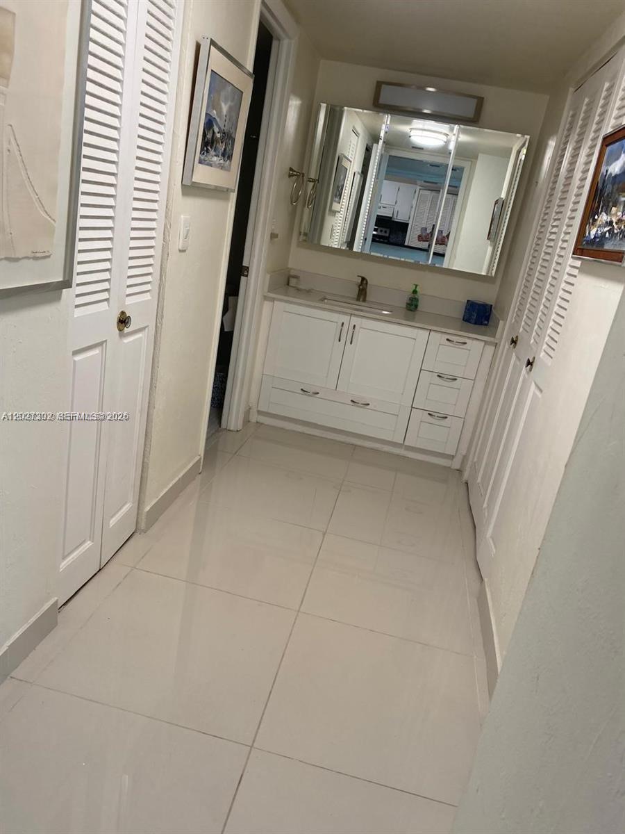 9273 Collins Avenue 506 Property Photo 13