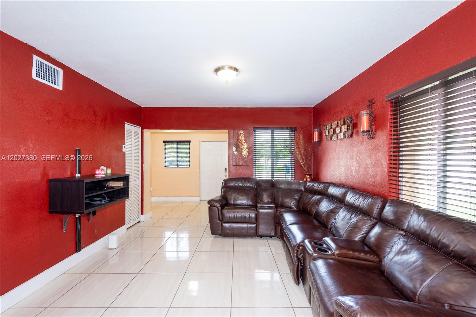 12741 Wood Street Property Photo 2
