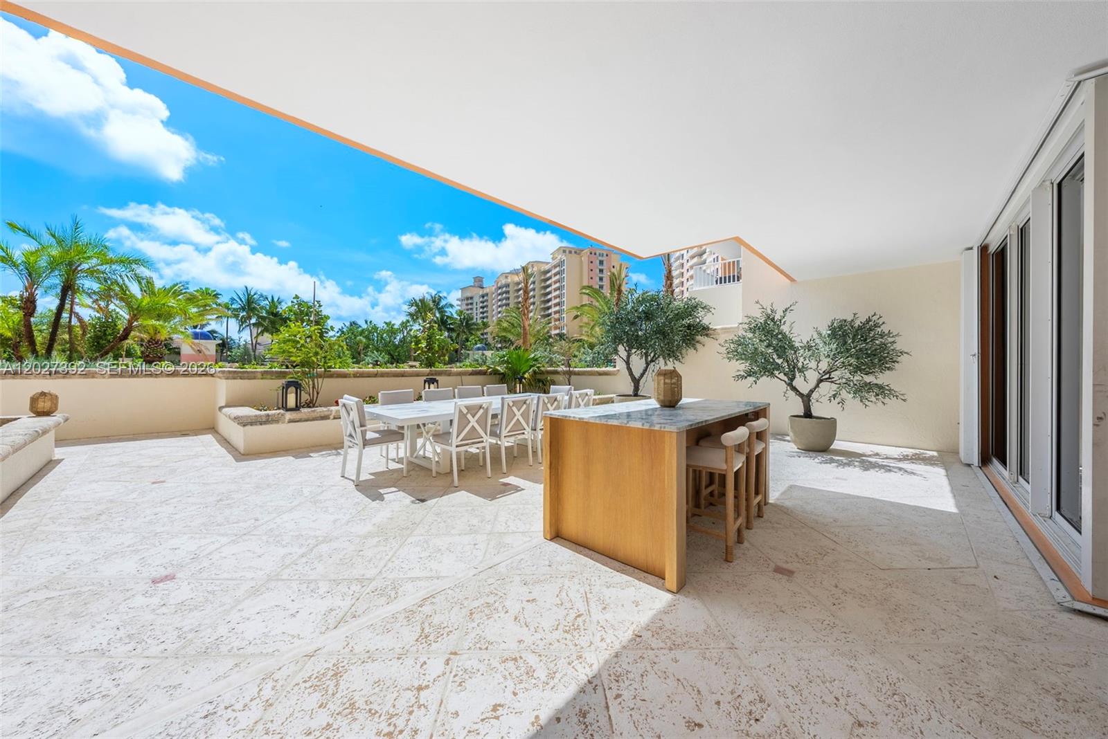 785 Crandon Boulevard 205/305 Property Photo 4