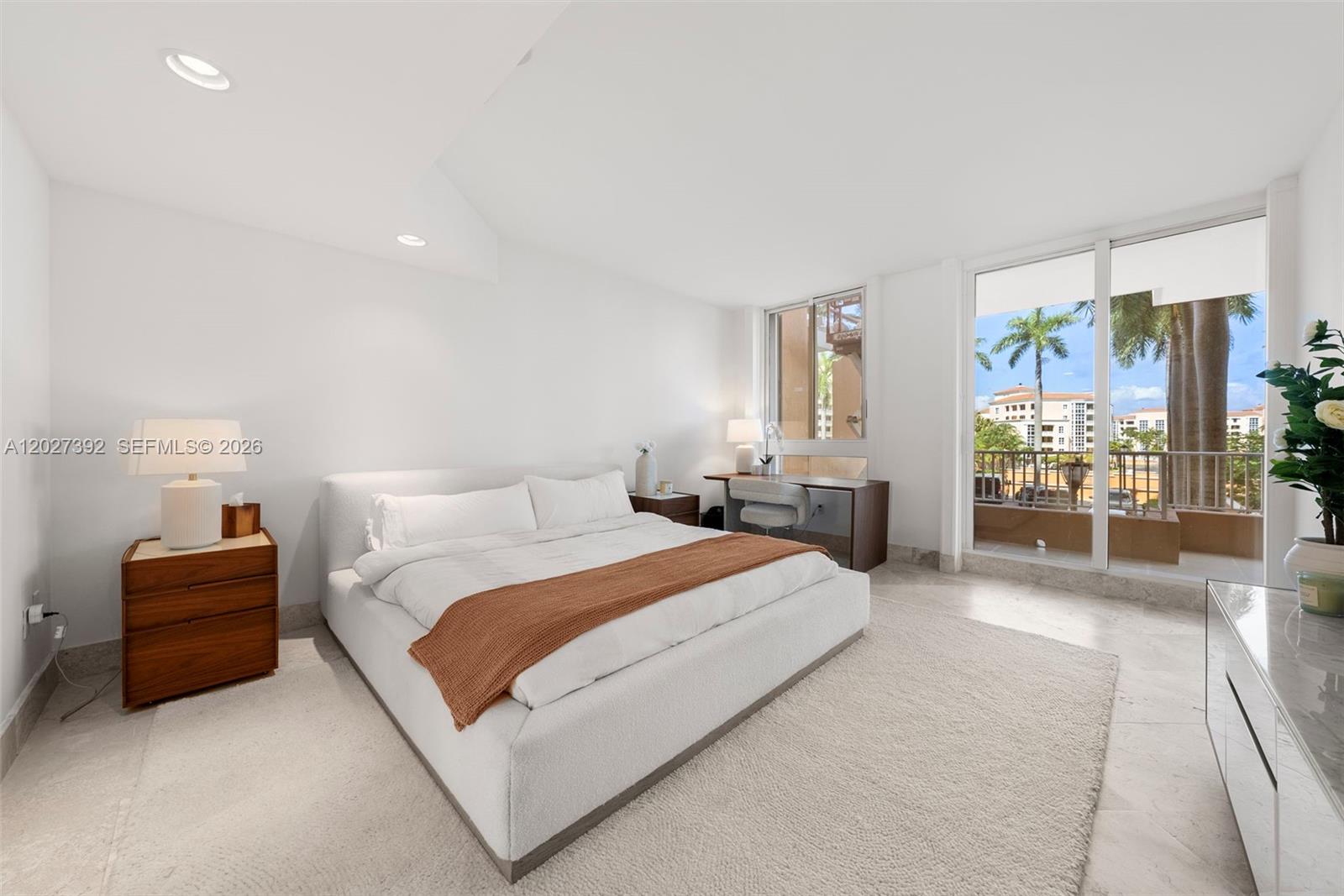 785 Crandon Boulevard 205/305 Property Photo 21