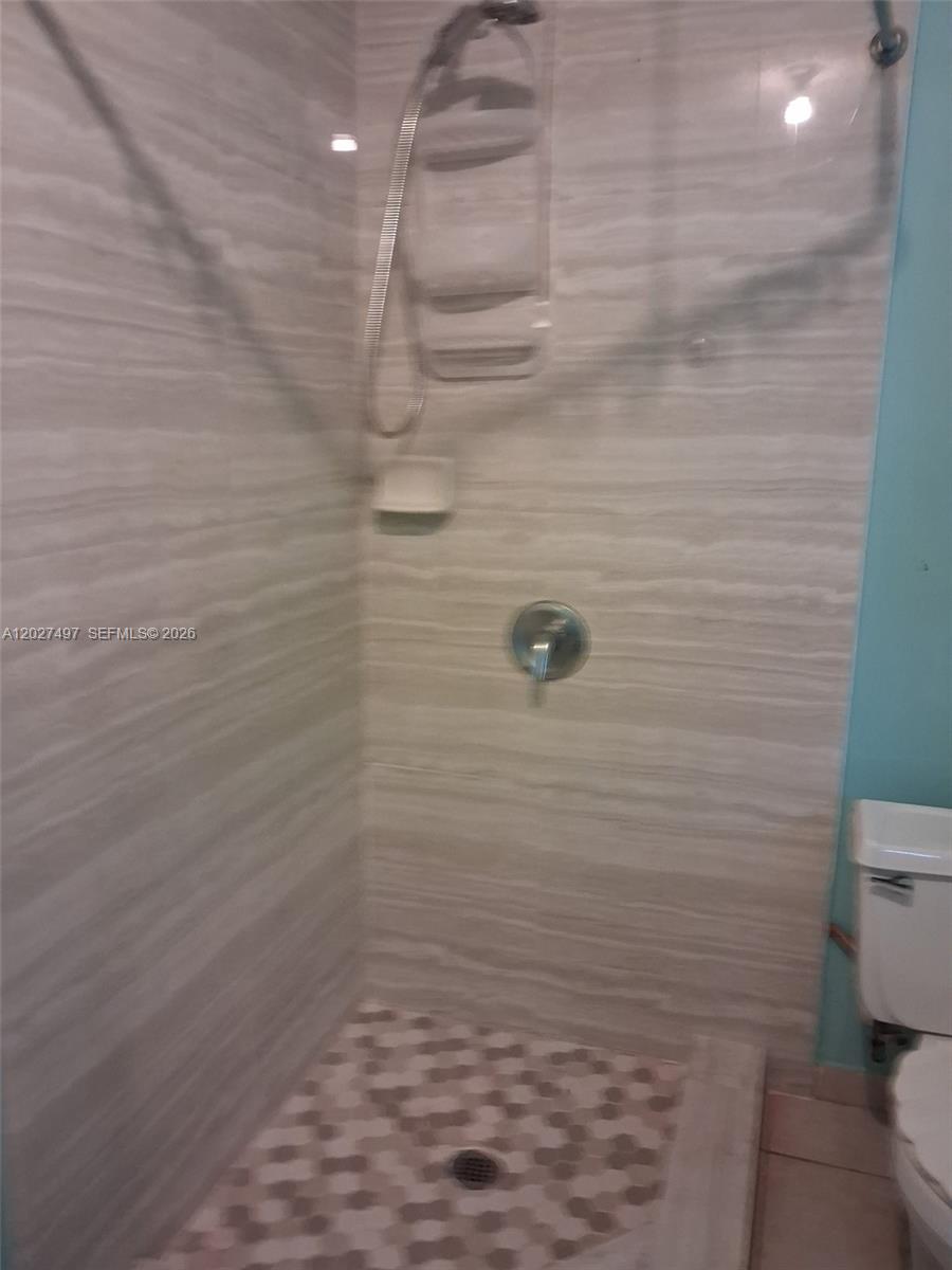 1800 Pinehurst Drive 1 Property Photo 9