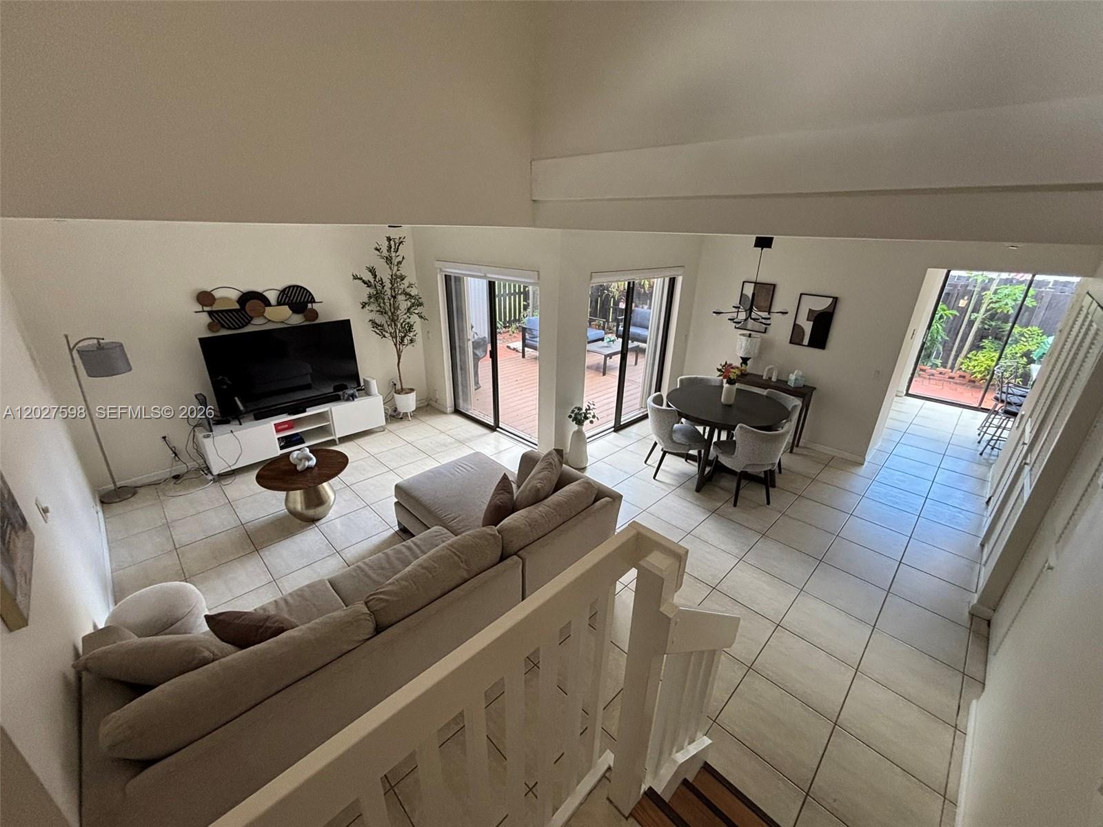 14950 Sw 49th Lane 7c Property Photo 8