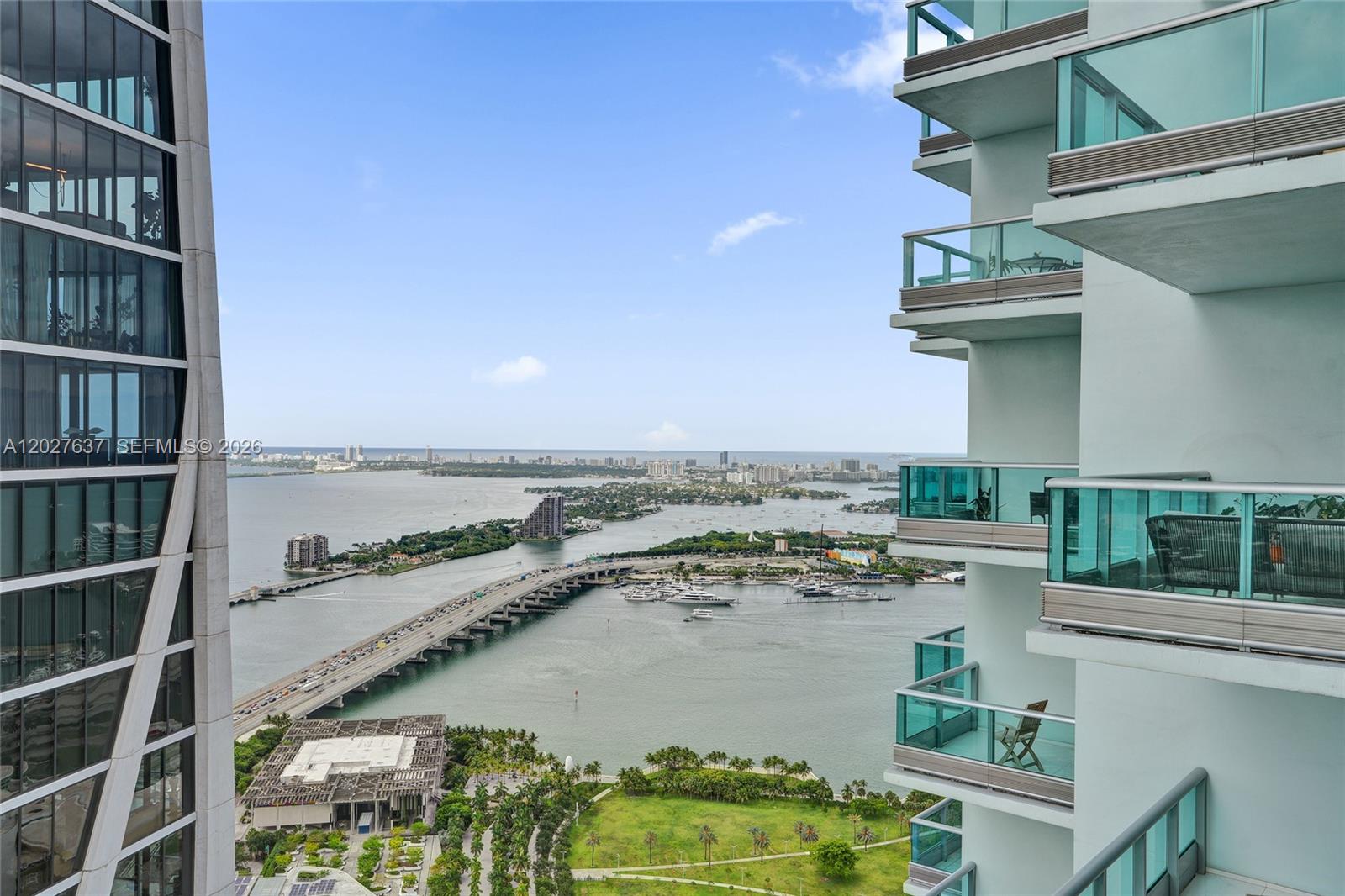 900 Biscayne Boulevard 5412 Property Photo 1