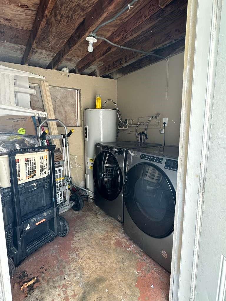 685 Sw 7th Terrace Property Photo 8