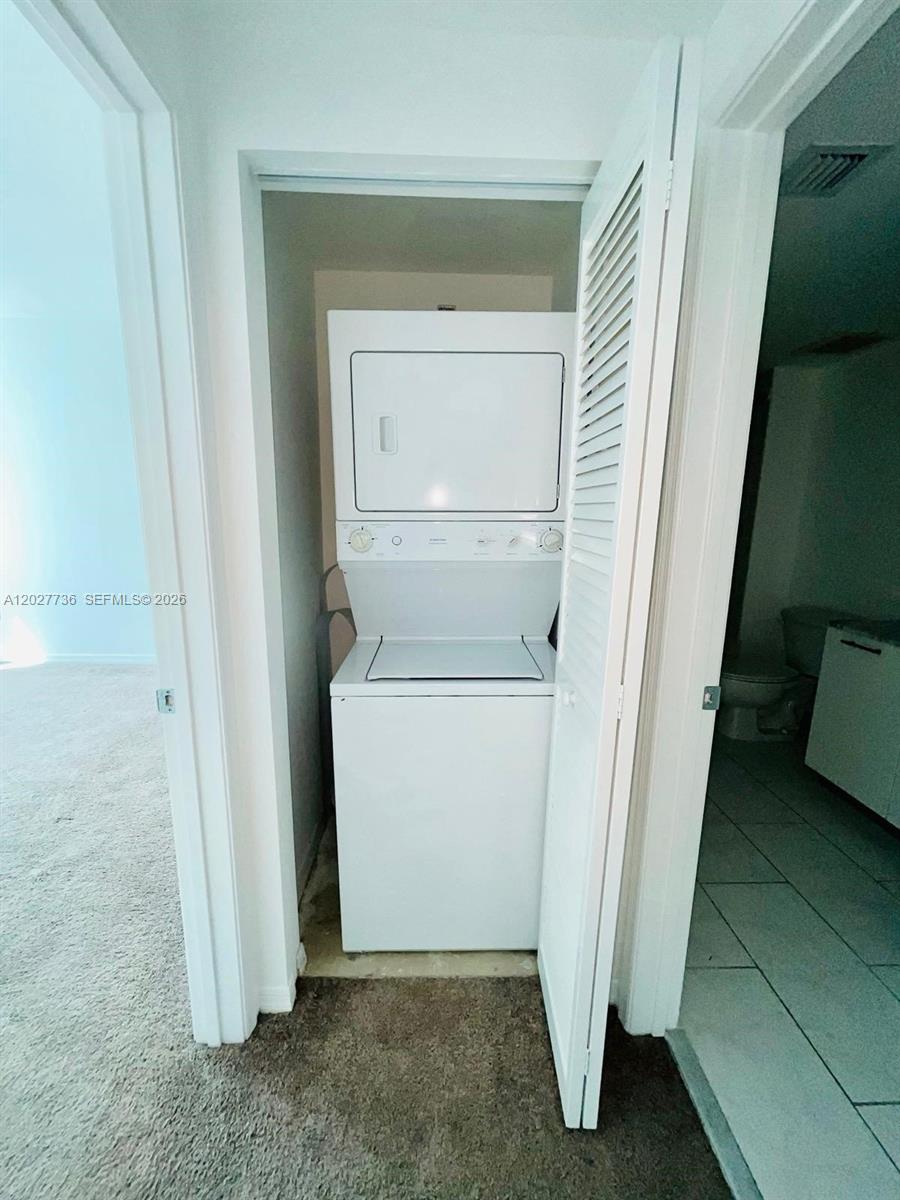 951 Brickell 2609 Property Photo 13