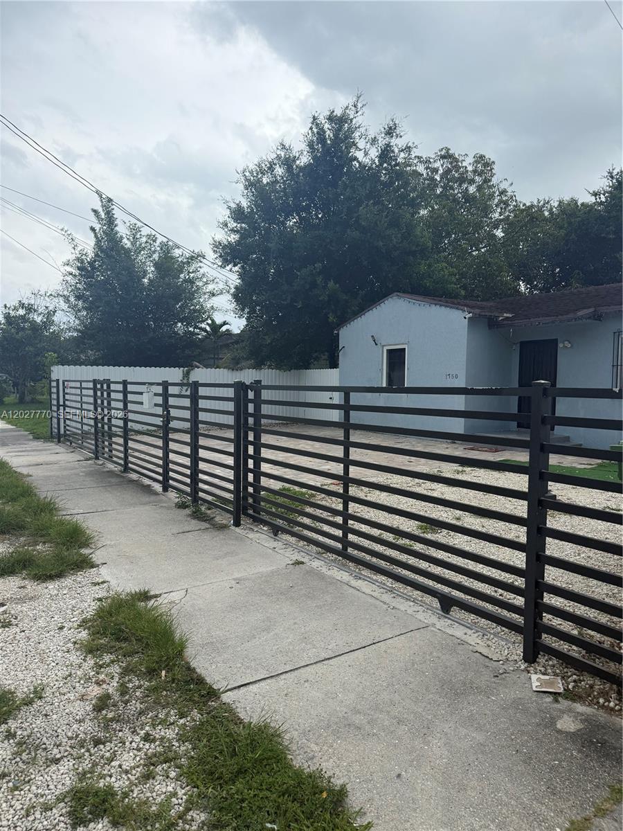 1750 Nw 55th Terrace Property Photo 15