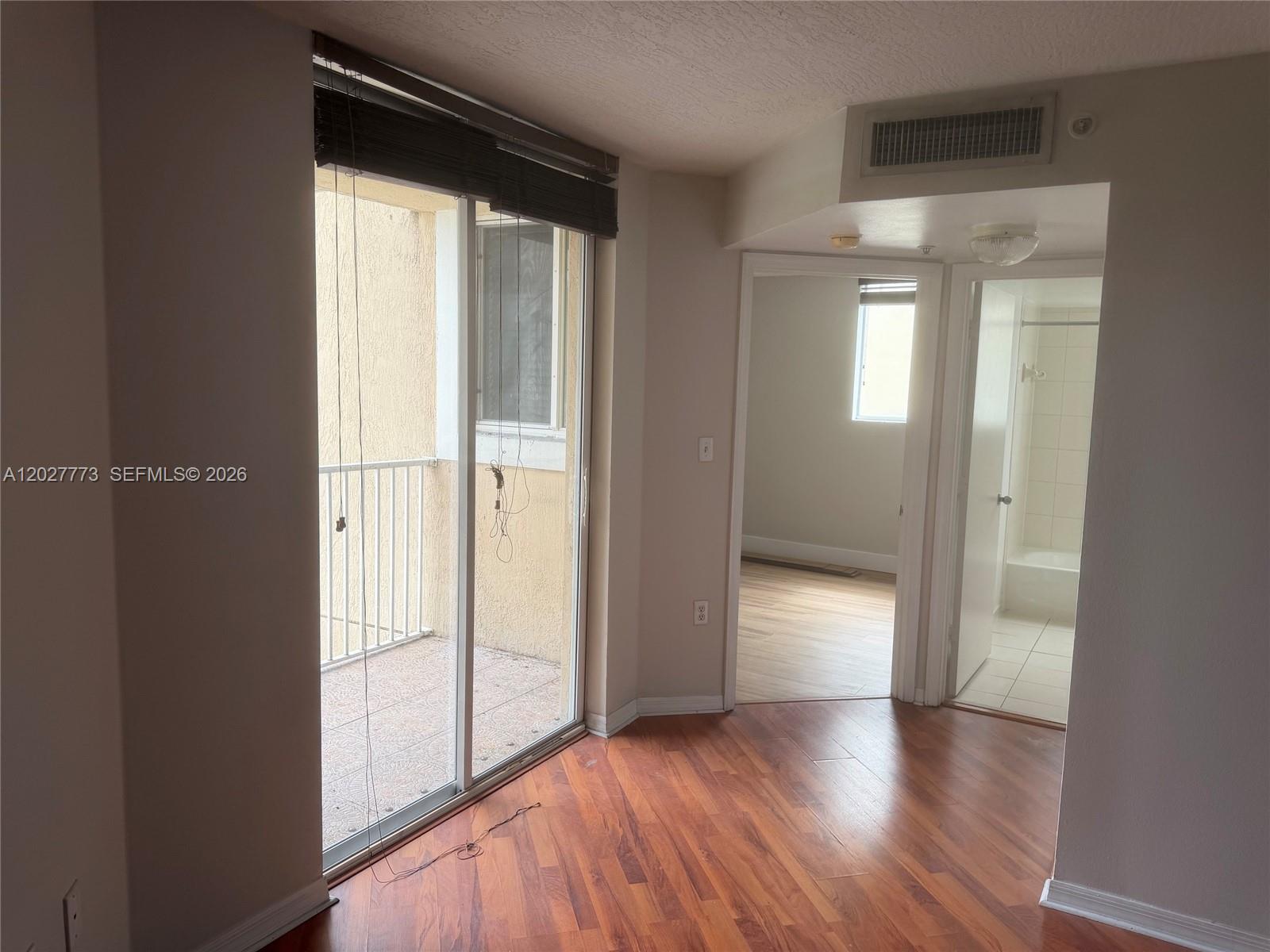 102 Sw 6th Avenue 501 Property Photo 6