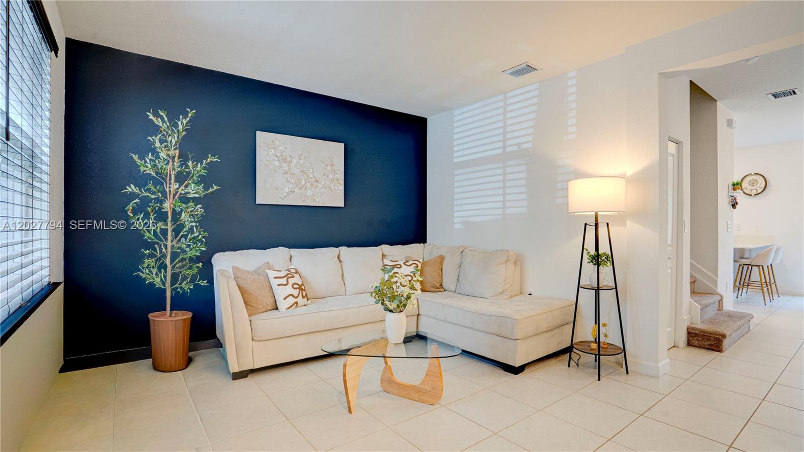 A12027794 Property Photo 4