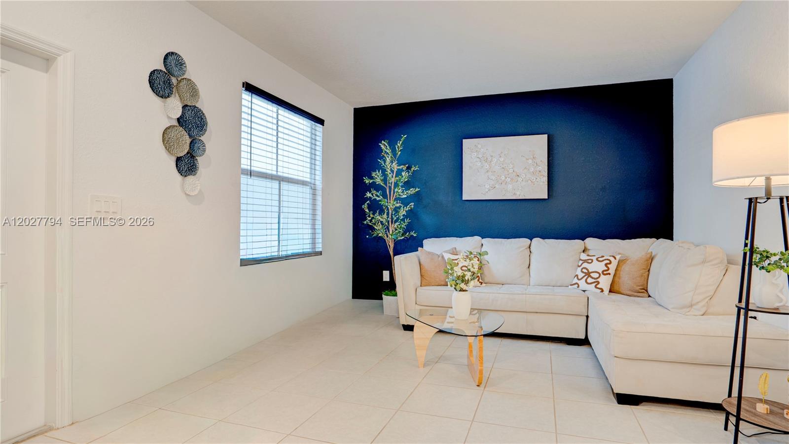A12027794 Property Photo 5