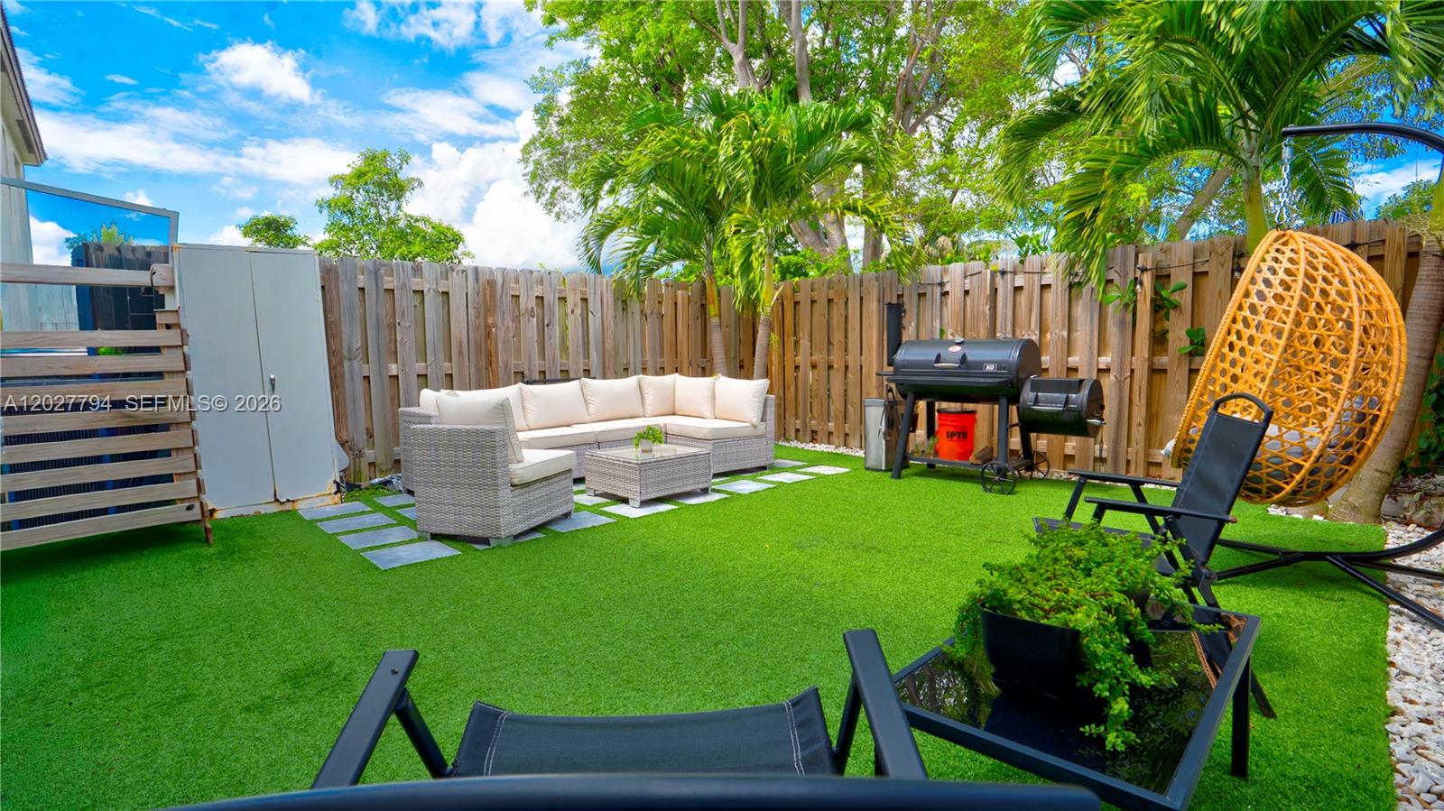 A12027794 Property Photo 20