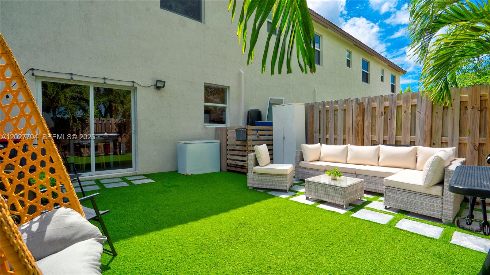 A12027794 Property Photo 21