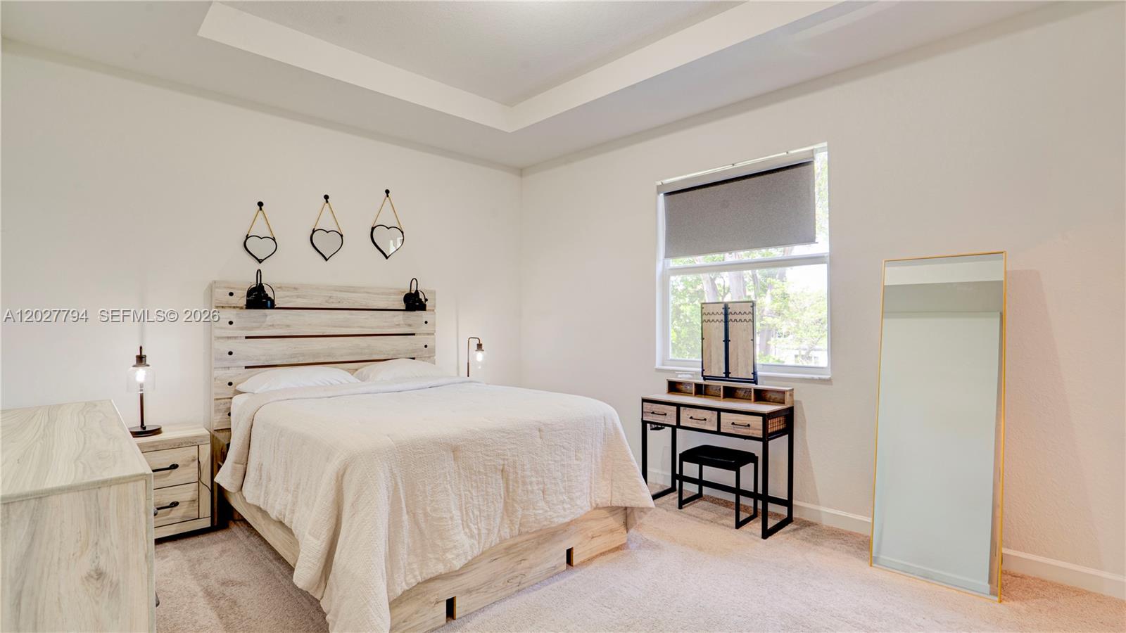 A12027794 Property Photo 27