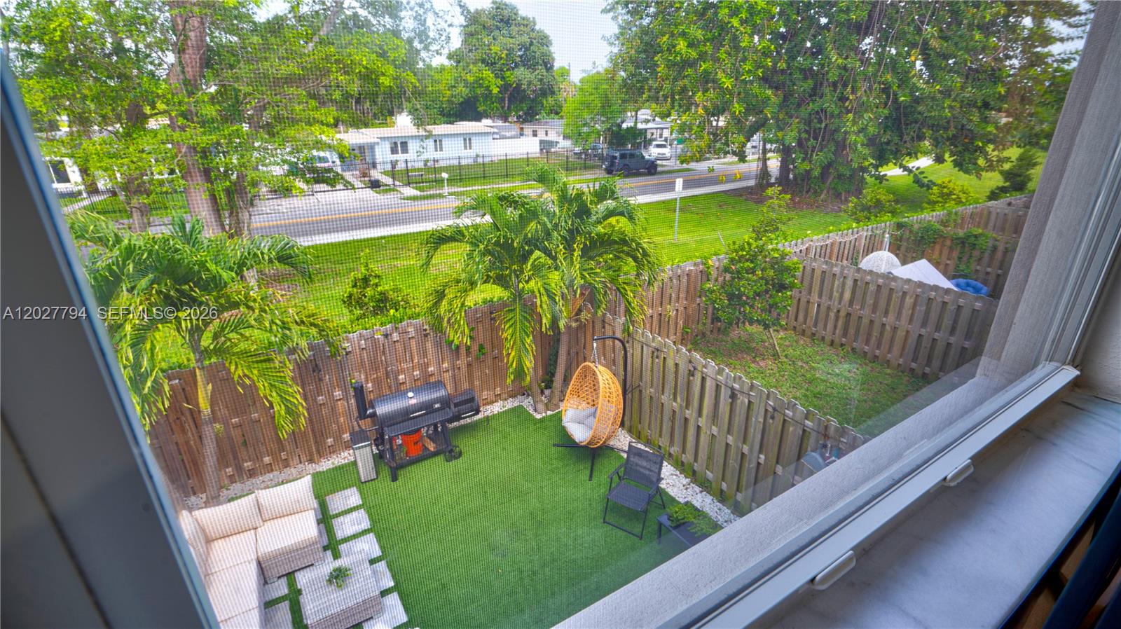 A12027794 Property Photo 30