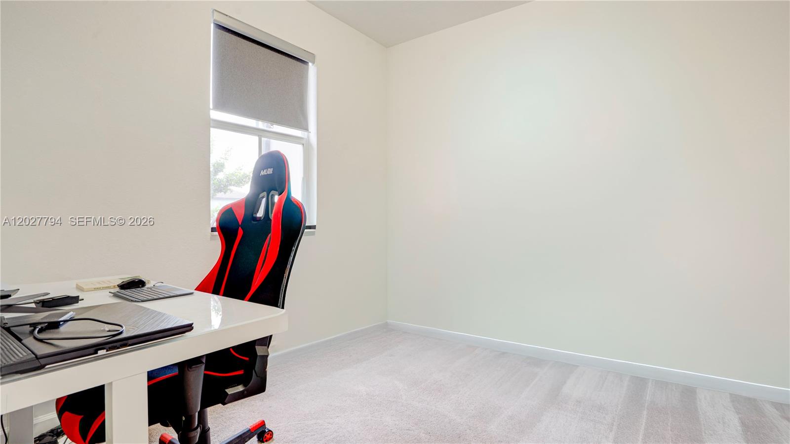 A12027794 Property Photo 38