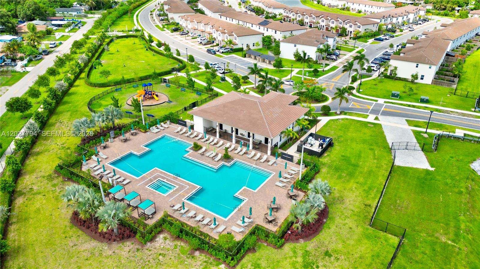 A12027794 Property Photo 51
