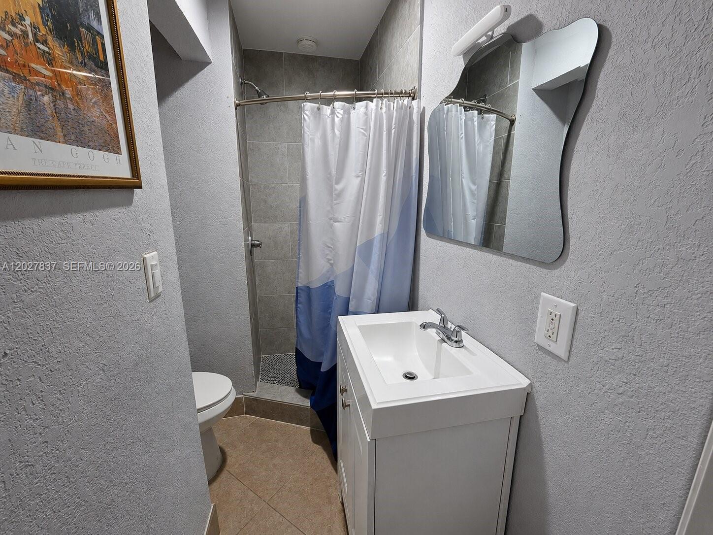 7513 Grant Court . Property Photo 10