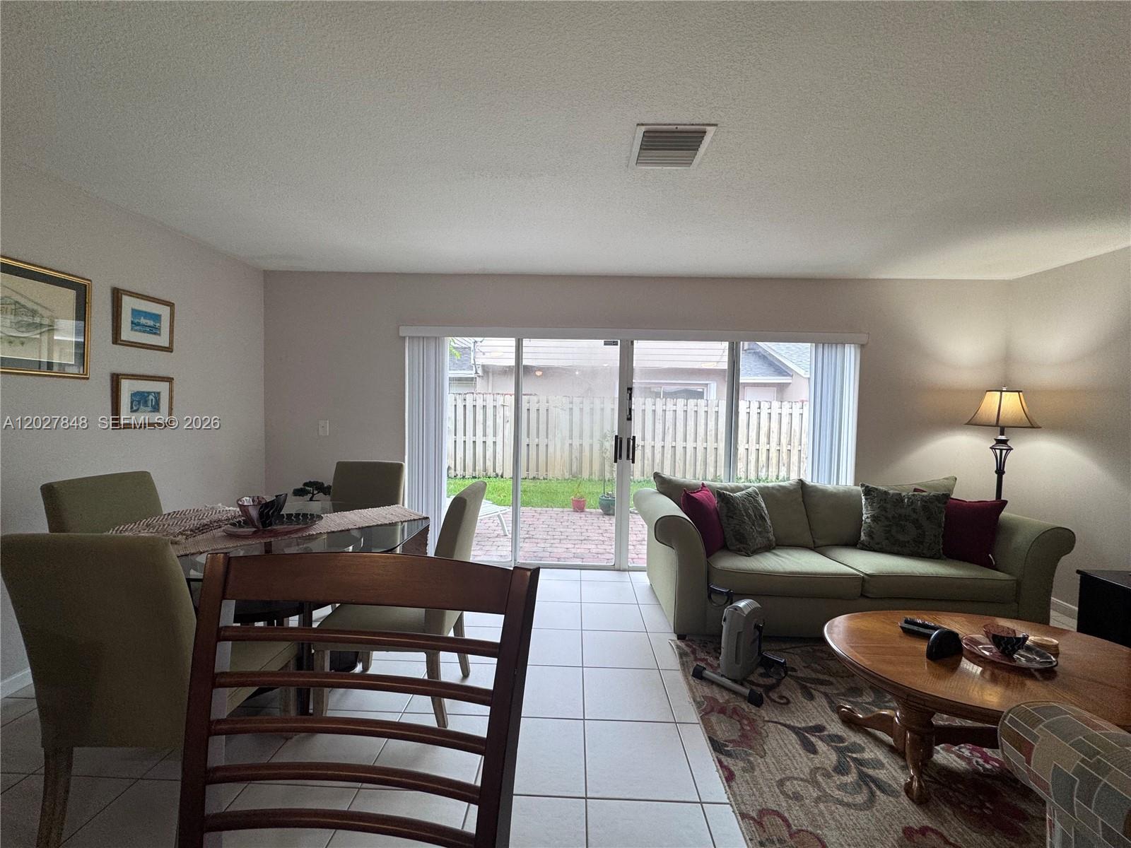 12204 Nw 36th Place Property Photo 1