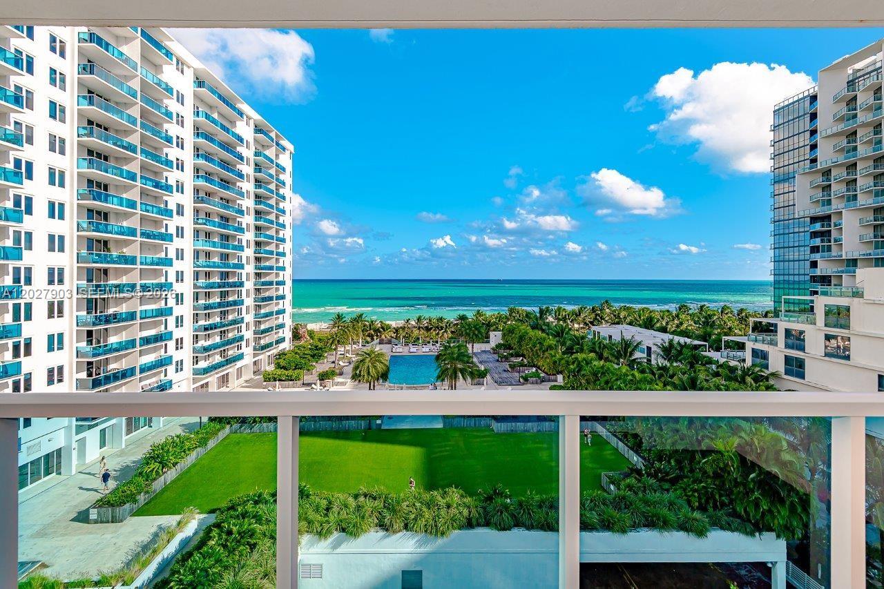 2301 Collins Avenue 739 Property Photo 12