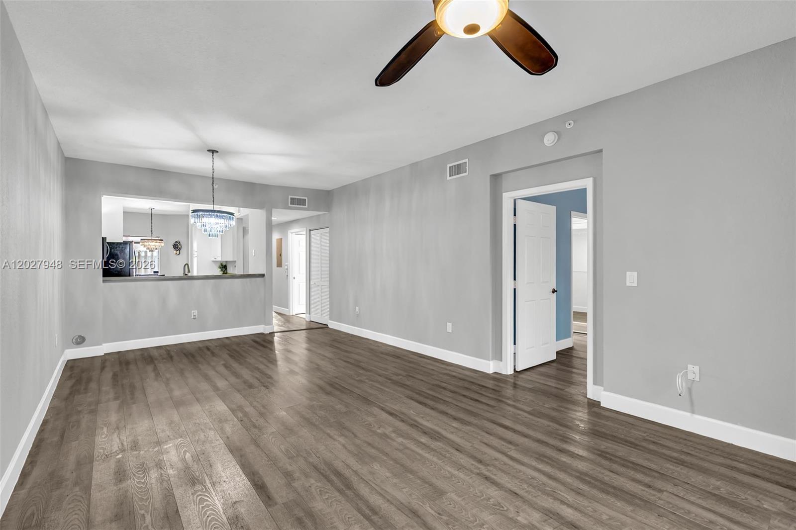7715 Yardley Drive 106 Property Photo 16