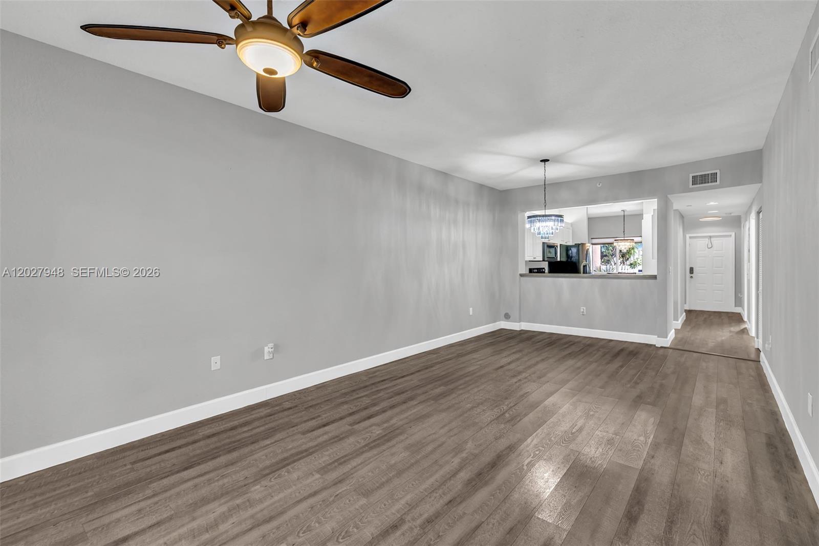 7715 Yardley Drive 106 Property Photo 17