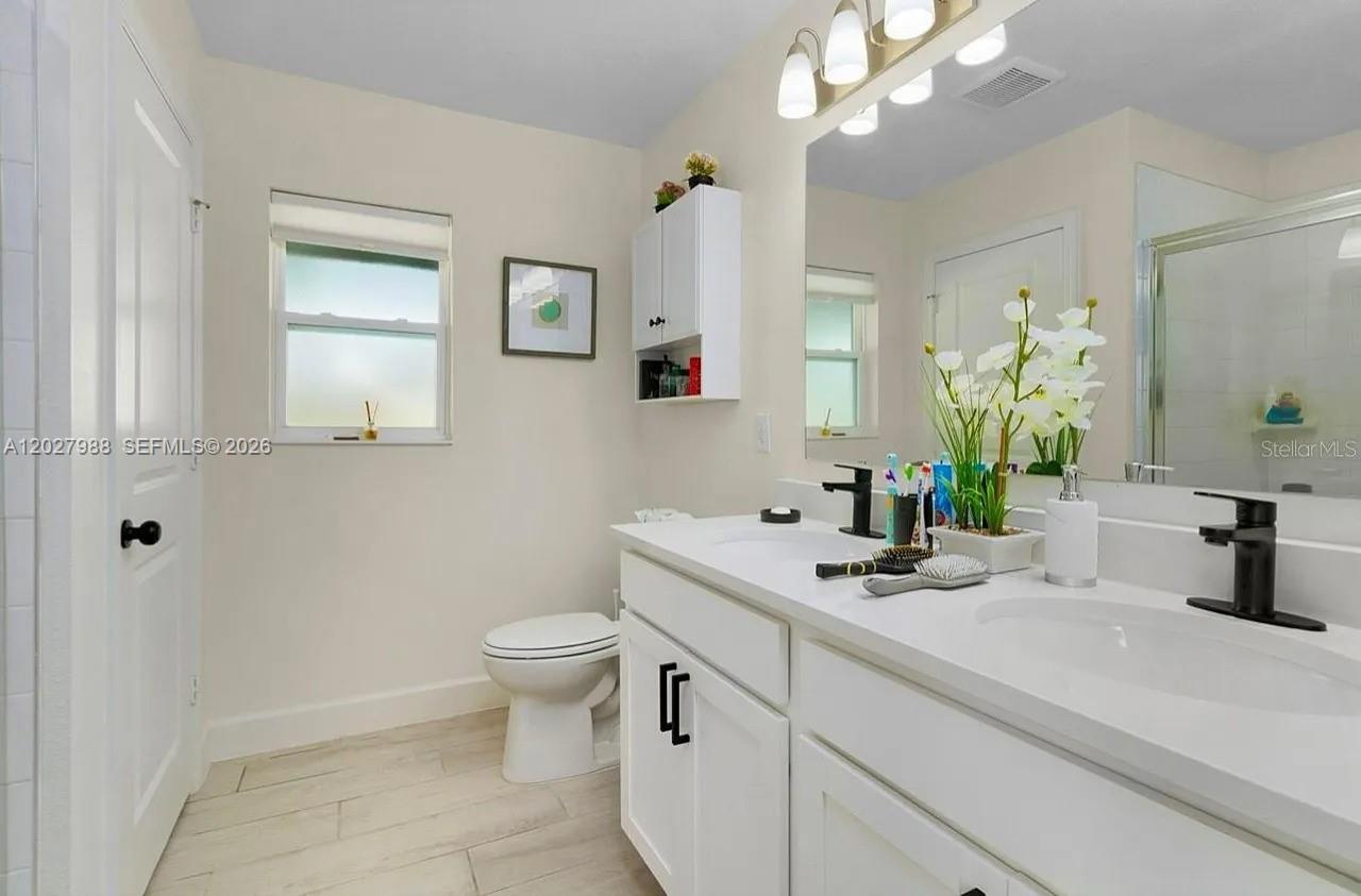 1136 Papaya Circle Property Photo 30