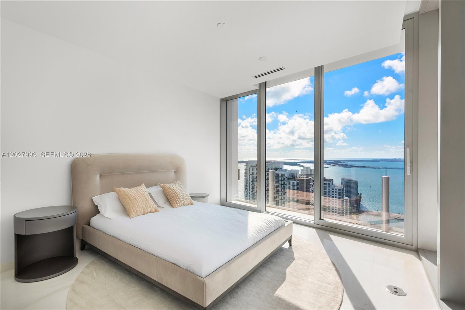 300 Biscayne Boulevard Way 3905w Property Photo 14