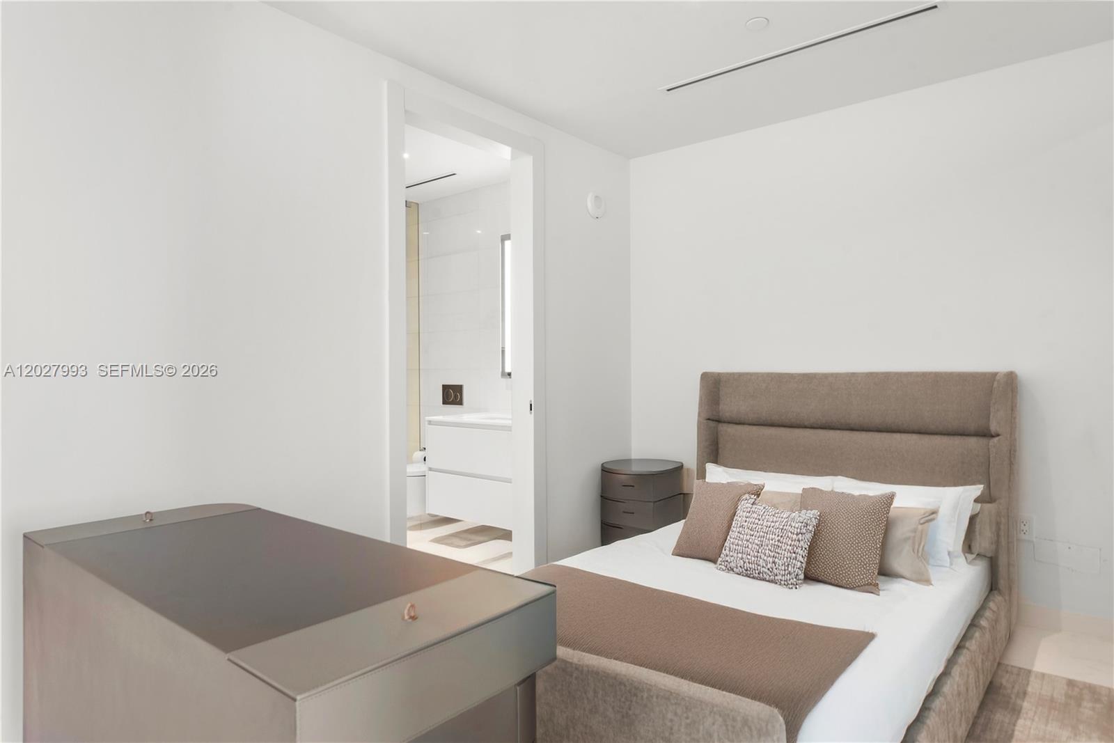 300 Biscayne Boulevard Way 3905w Property Photo 18