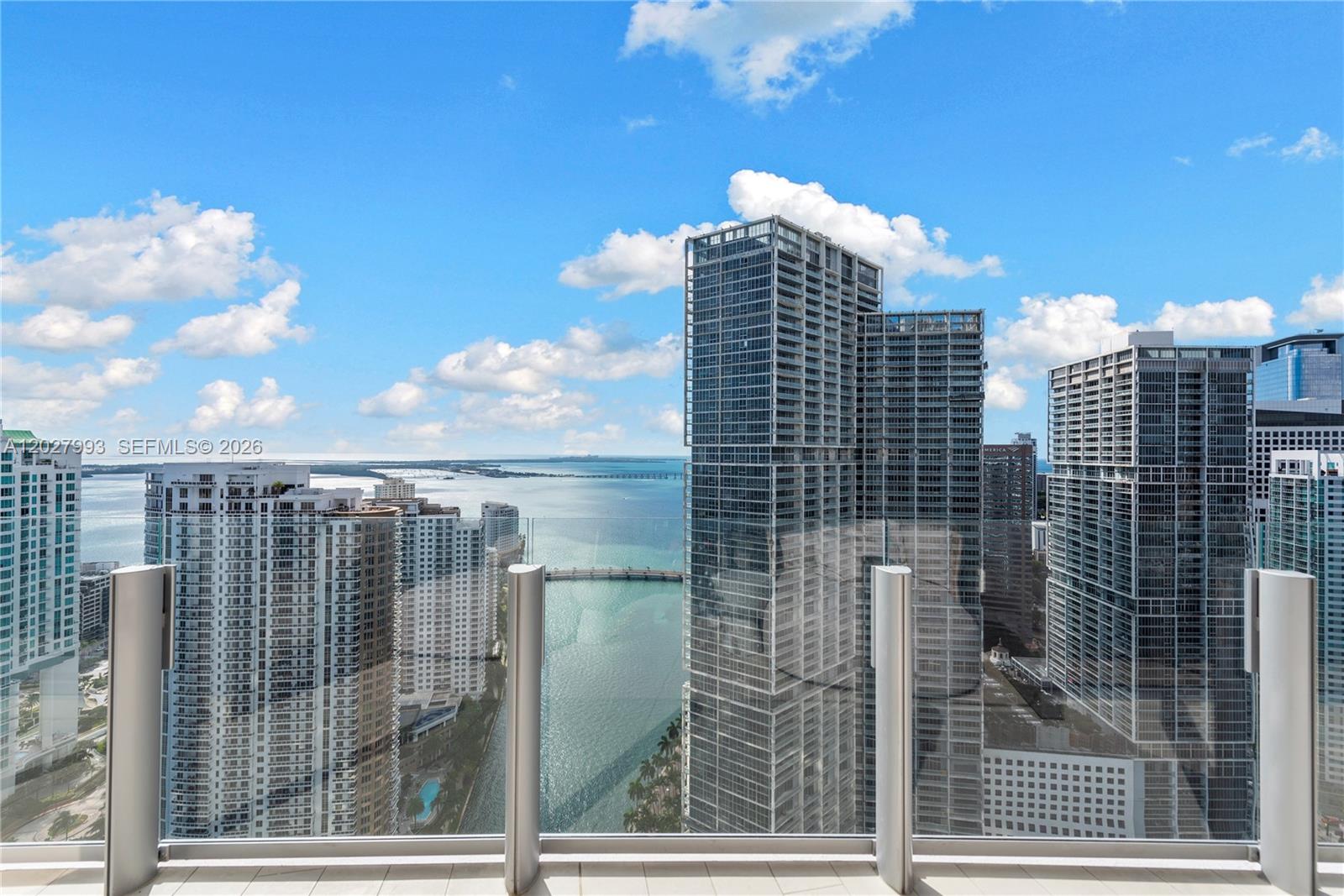 300 Biscayne Boulevard Way 3905w Property Photo 25
