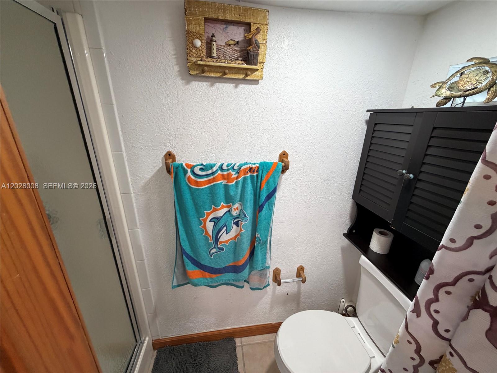 325 Calusa Street Property Photo 13
