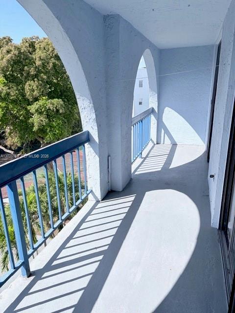9460 Fontainebleau Boulevard 529 Property Photo 30