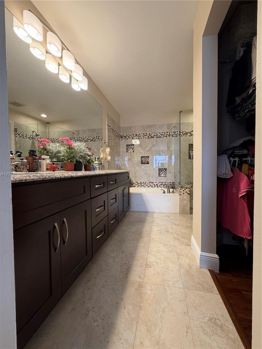 21719 Cromwell Circle Property Photo 45