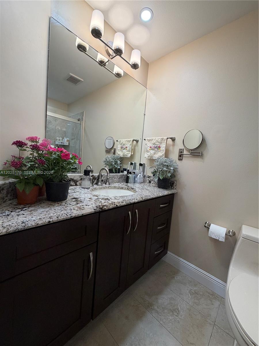 21719 Cromwell Circle Property Photo 73