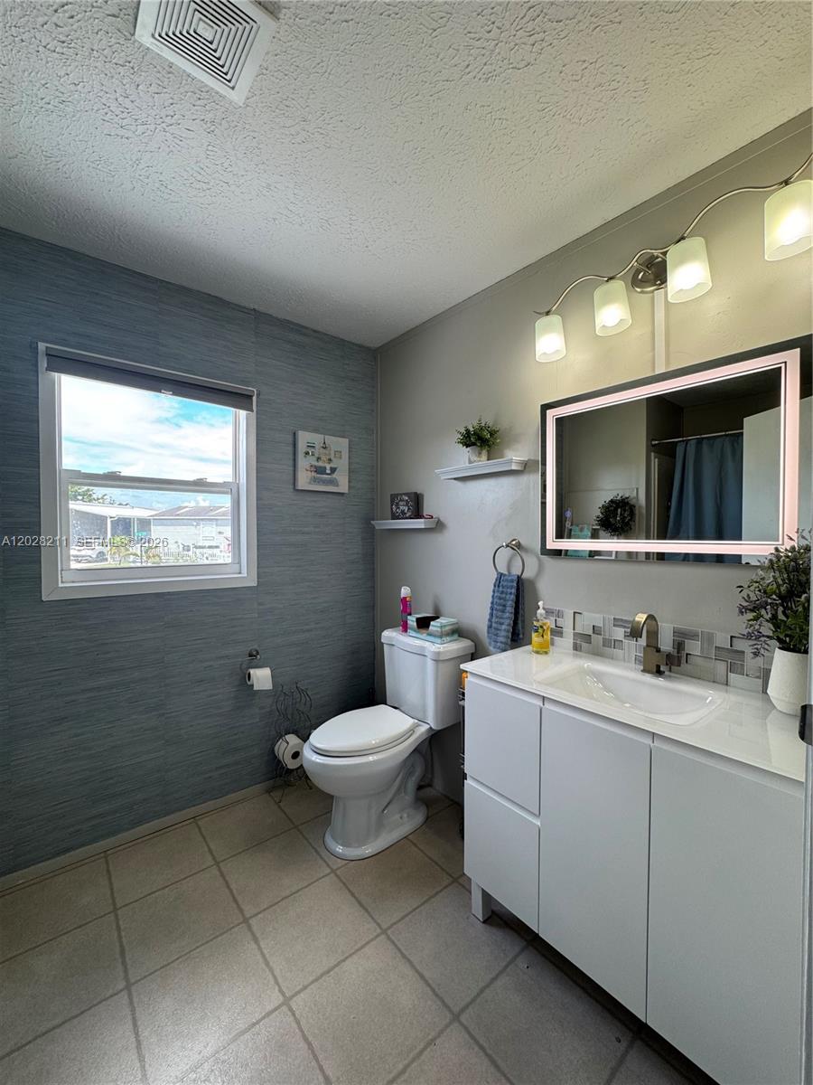 5015 Sw 29 Street 608 Property Photo 4