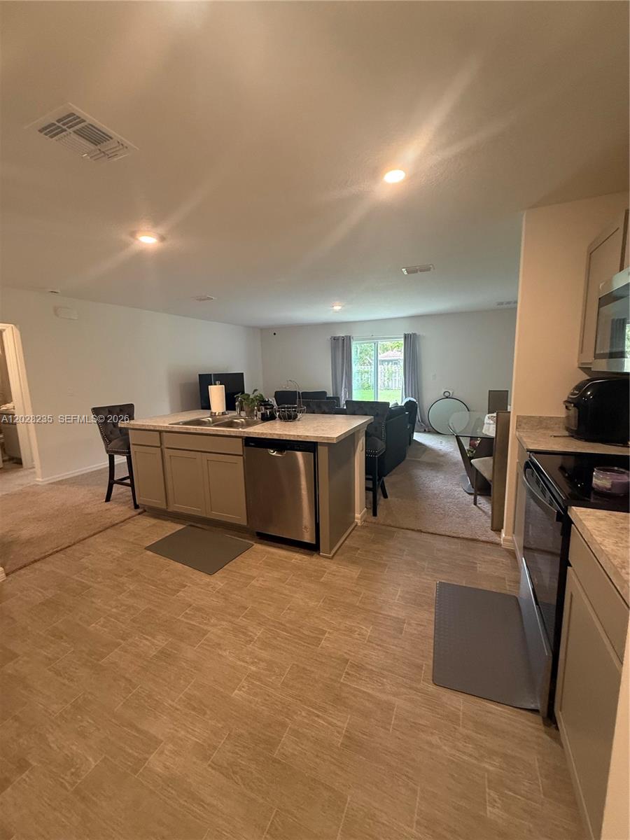 A12028235 Property Photo 4