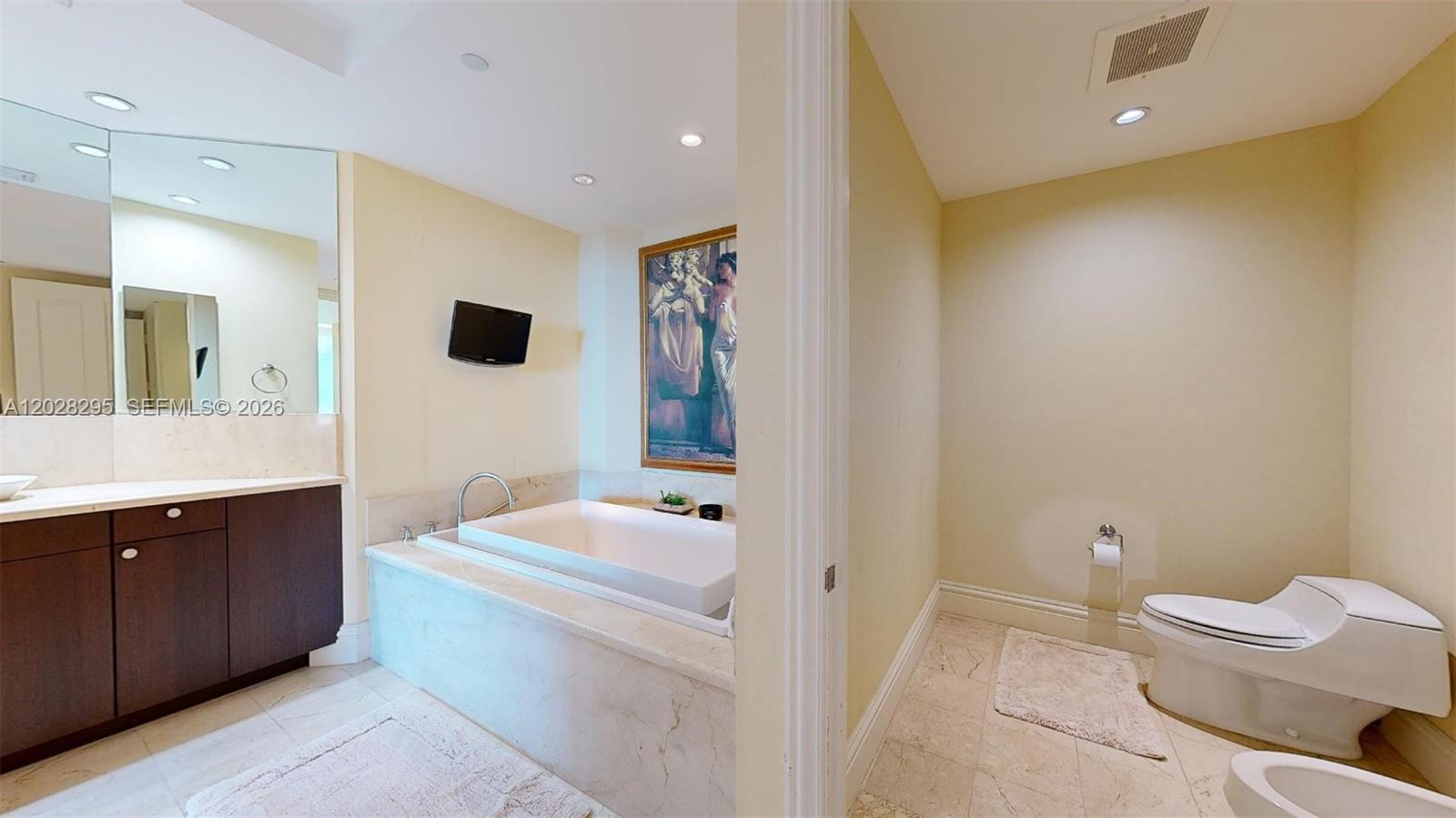 10295 Collins Avenue 205 Property Photo 15
