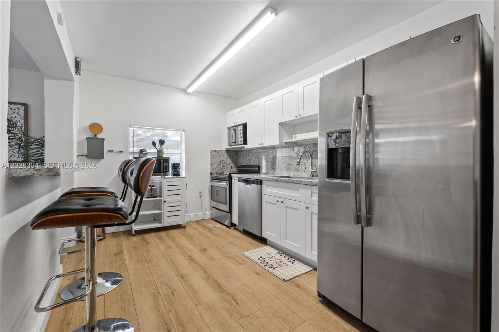 2453 Sw 17th Street Property Photo 8