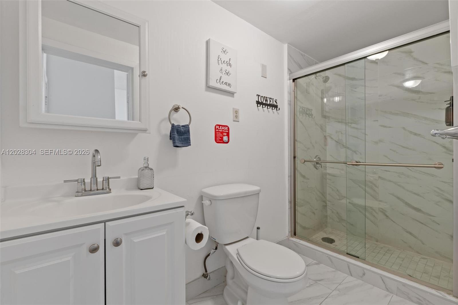 2453 Sw 17th Street Property Photo 14