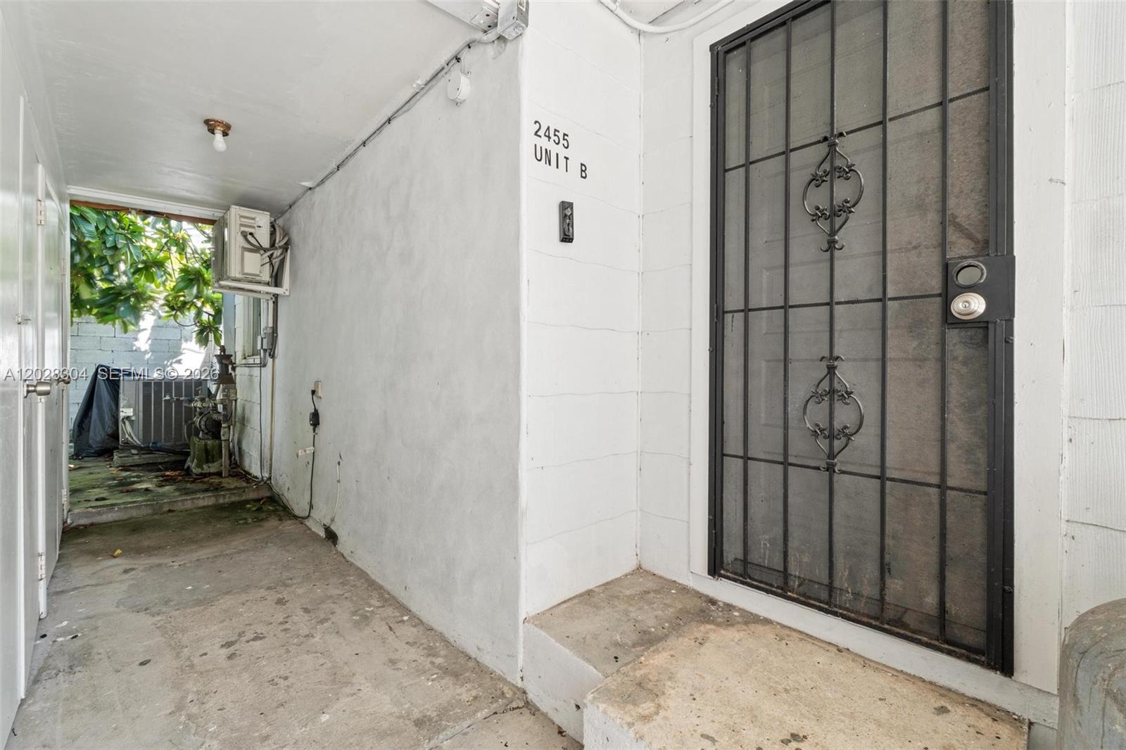 2453 Sw 17th Street Property Photo 23