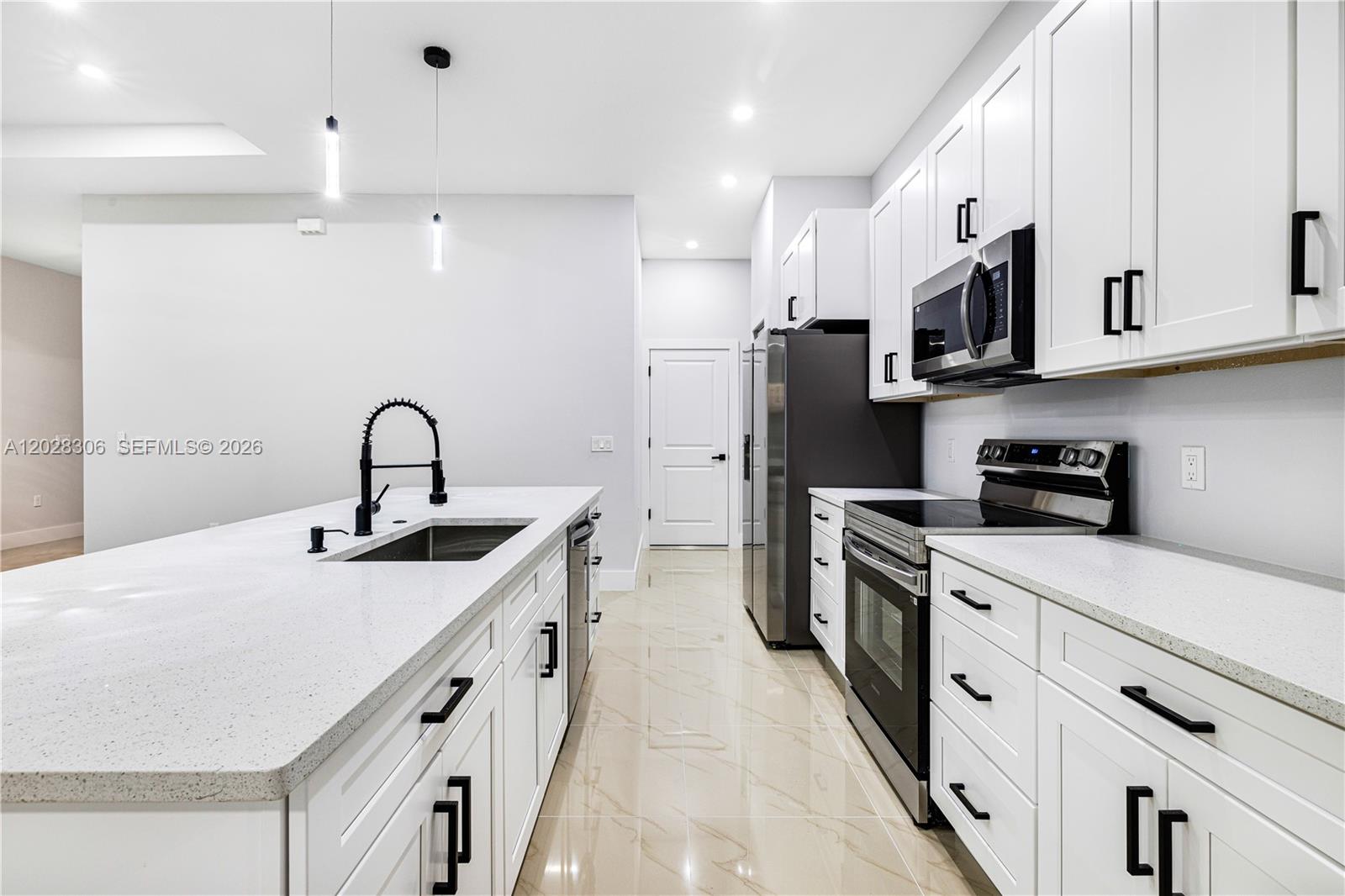 450 Mercedes Court 0 Property Photo 10