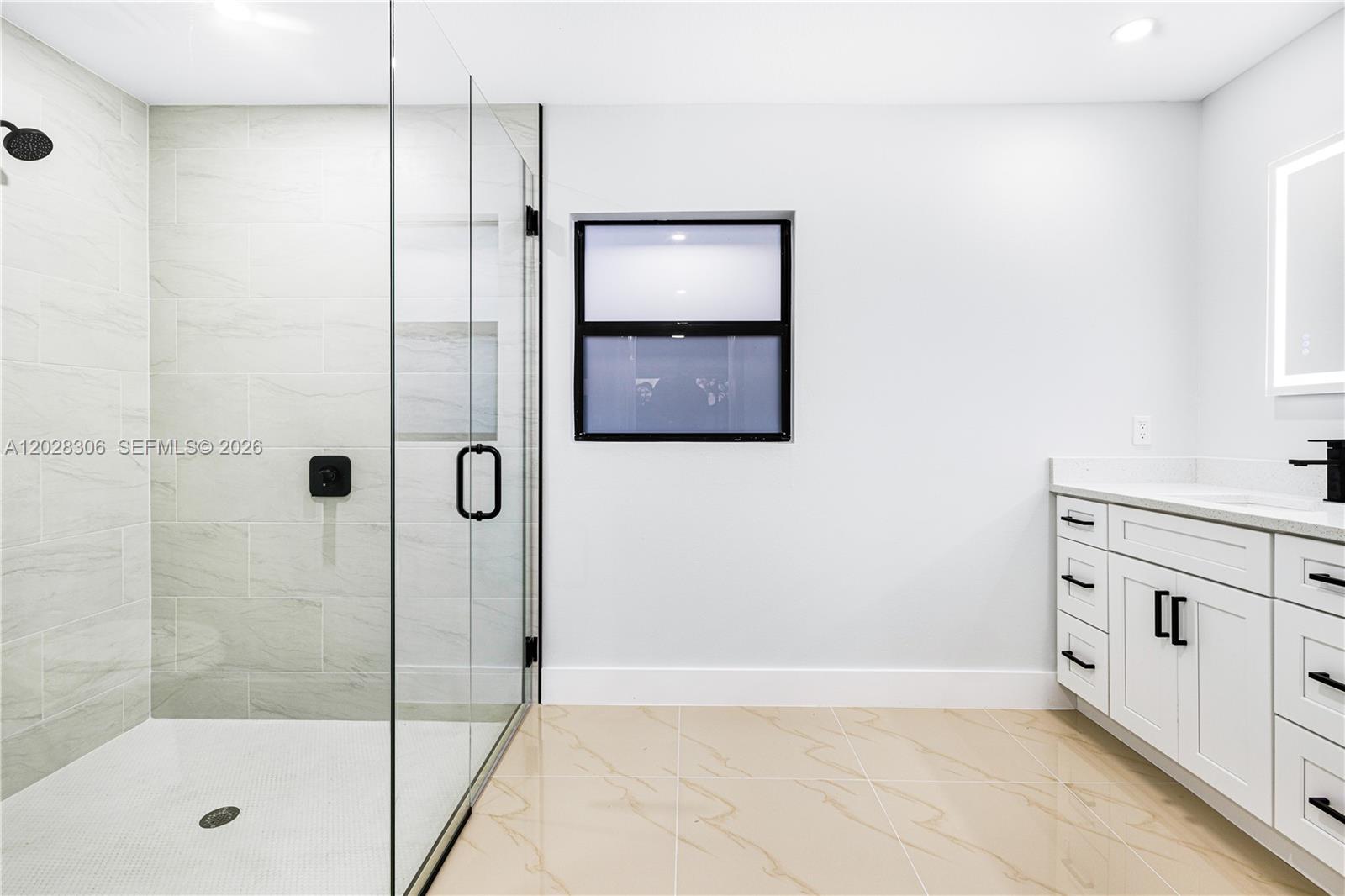 450 Mercedes Court 0 Property Photo 18