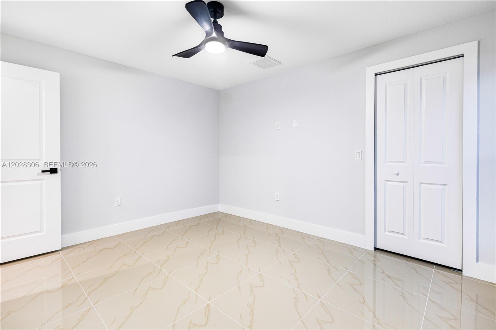 450 Mercedes Court 0 Property Photo 23