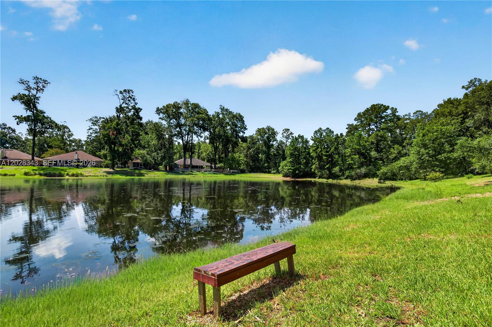 1641 Spring Oaks Lane Property Photo 4