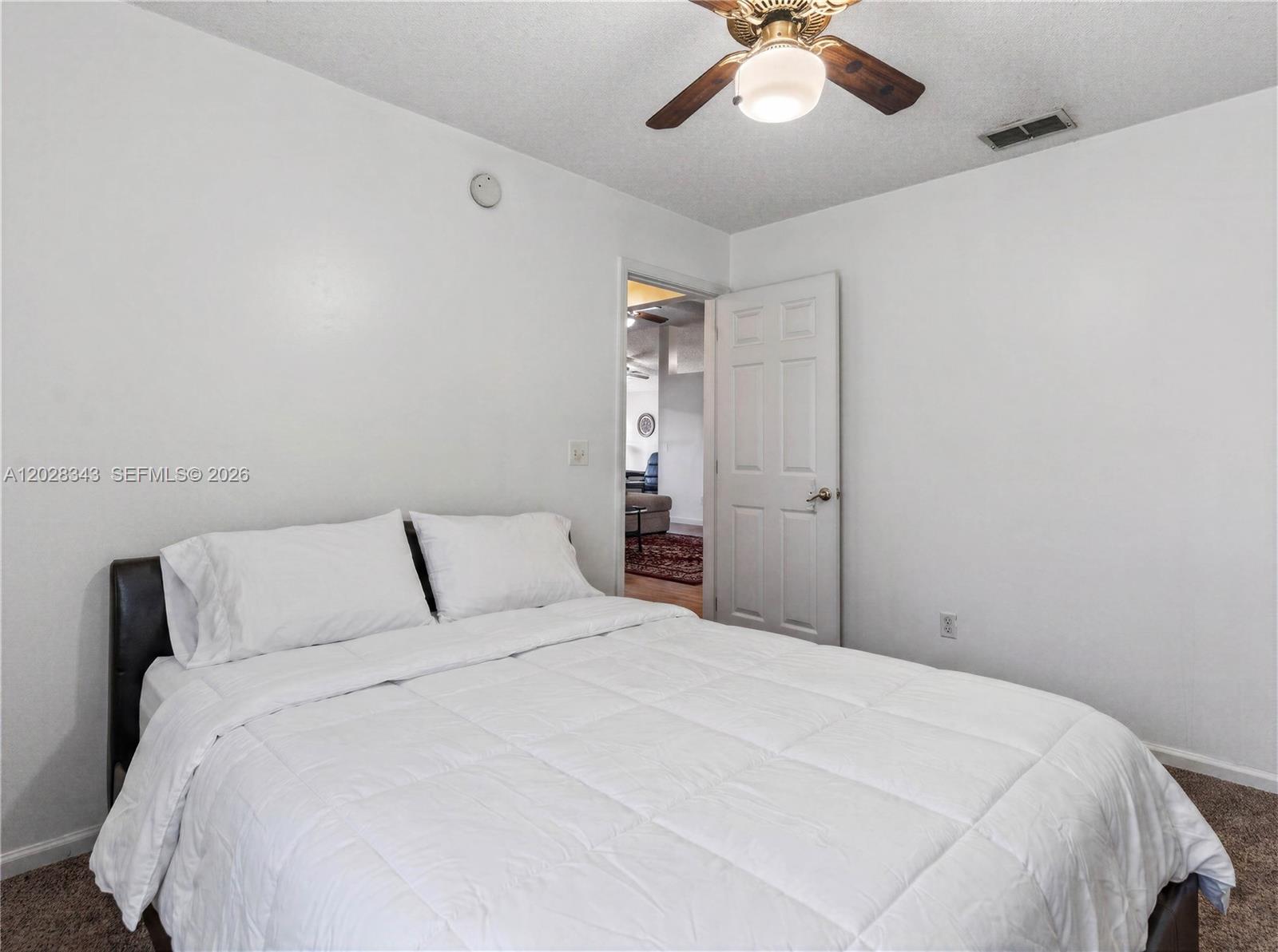 1641 Spring Oaks Lane Property Photo 11
