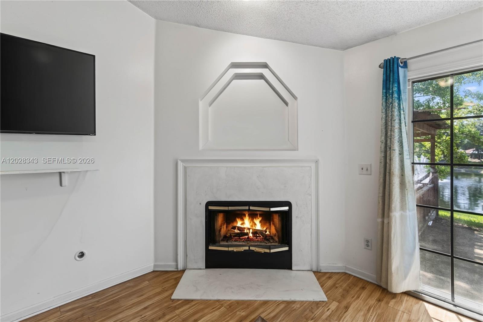 1641 Spring Oaks Lane Property Photo 18