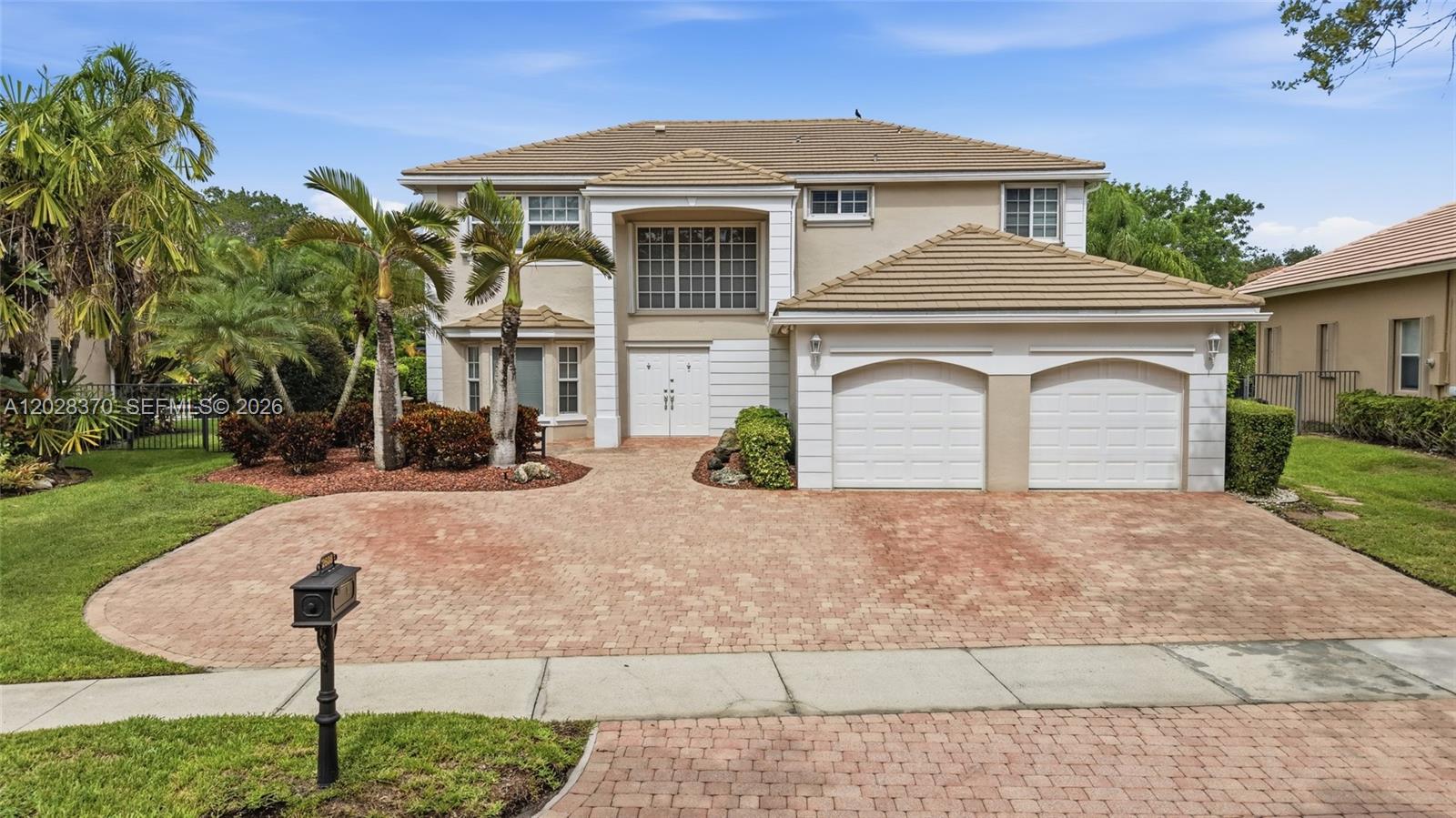 2608 Oakbrook Court