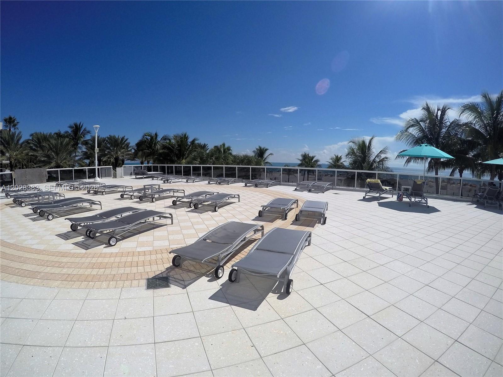 100 Lincoln Road 602 Property Photo 29
