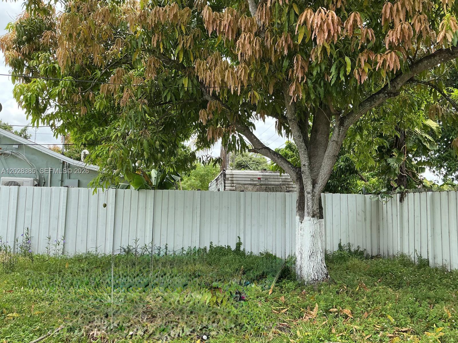 6025 Sw 40th Street Property Photo 15